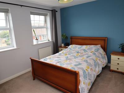 Picture 4